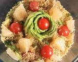 Salade aux quinoa, avocat et pamplemousse étape de la recette 3 photo