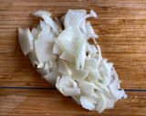 A picture of step 4 of German Kartoffelsalat (German potato salad).