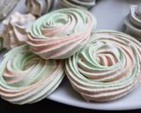 Une image de l'étape 6 de Meringues.