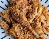 Foto langkah ke 5 dari resep Ayam Goreng Kremes.