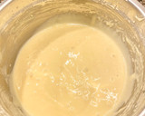 Foto del paso 4 de la receta: Pastel con plátano y Dulce de leche