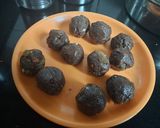 A picture of step 3 of Flaxseeds laddo.