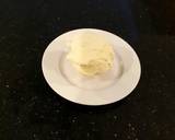 Surprise Vanilla Cupcakes with White Chcolate Cream Frosting recipe step 10 photo