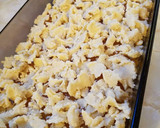 A picture of step 6 of Apricot Squares.