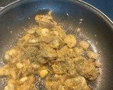 Foto del paso 4 de la receta: Spaguettis con champiñones, gambas y atún