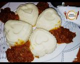 A picture of step 12 of Tuwon shinkafa.