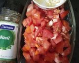 A picture of step 1 of Pasta in red sauce.