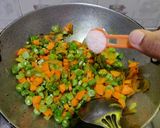 A picture of step 3 of French beans curry.