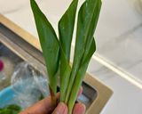 Hình bước làm 1 của món Canh Chua Chả Cá Hố, Rau Sam, Bông Giờ