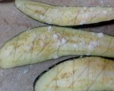 A picture of step 7 of Fry Baigan (Brinigal).