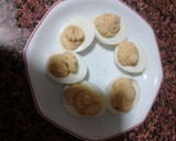 Foto del paso 4 de la receta: Huevos rellenos de Gambas