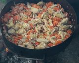 Foto del paso 2 de la receta: Pollo al disco tipo paella