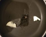 Egg in the holematakin girki2 hoto