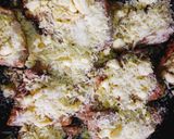 Foto del paso 4 de la receta: Matambrito de cerdo con crumble salado