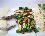 Foto del paso 18 de la receta Lomo de cerdo al horno con verduras salteada, quinoa y salsa