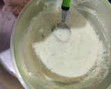 A picture of step 3 of Dahi Vada/bhalla.