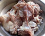 A picture of step 2 of Kashmiri rogan josh.