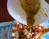 Foto del paso 7 de la receta: Pasta fría con salmón ahumado y queso fresco