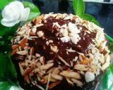 A picture of step 7 of Unbaked chocolate biscuits cake.