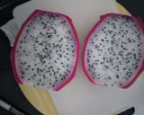 A picture of step 1 of Dragon fruit lemonade.