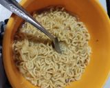 Foto langkah ke 3 dari resep 138. Dadar Mie Telur.