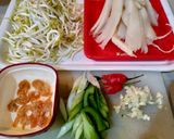 Foto langkah ke 1 dari resep (Seri Sayuran) Tumis cepat toge jamur putih.