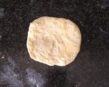 Foto del paso 4 de la receta: Bollu preñau (bollo relleno de chorizo)