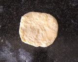 Foto del paso 4 de la receta: Bollu preñau (bollo relleno de chorizo)