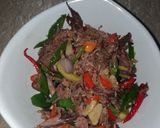 Foto langkah ke 5 dari resep Tumis ayam suwir pedas.