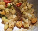 A picture of step 3 of Papaya and Fritters Curry.