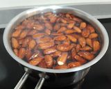 Foto del paso 2 de la receta: Cardo con setas y almendras