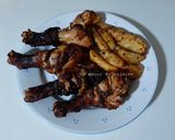 Une image de l'étape 7 de Pilons de poulet et pommes de terre rotis au air fryer 🍗🍟.