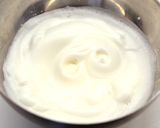 Klasszikus meggyes piskóta recept fázis 1 fotója
