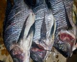 A picture of step 1 of Stewed fish.
