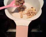Foto langkah ke 3 dari resep Bubur Kaldu Ayam Kampung (MPASI Bayi 6 bln+).