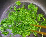 塔香韭菜炒蛋的食譜步驟2照片