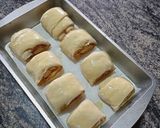 A picture of step 5 of Pocket peanut bars.