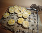 Foto langkah ke 7 dari resep Kue kacang tanpa oven.