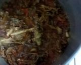 A picture of step 4 of Stir fried beef with cabbage.