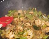 Foto del paso 5 de la receta: Gambas al jengibre y verduras al wok