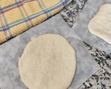 Φωτογραφία βήματος 8 της συνταγής "Πίτες τύπου Κυπριακές"