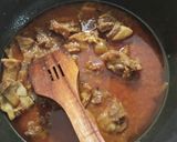 A picture of step 5 of Gobi gosht.