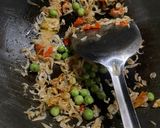 Foto langkah ke 4 dari resep Tumis Sawi Udang Rebon.
