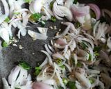 A picture of step 1 of Vermicelli upma.