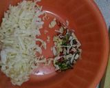 Foto langkah ke 1 dari resep Sosis Ikan Kuah Santan Sederhana.