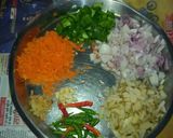 A picture of step 1 of Spicy and yummy pasta.
