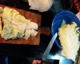 Foto langkah ke 1 dari resep #7 Ca Sawi Putih+Sosis Simple Sederhana.