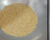 A picture of step 1 of Til Chikki.