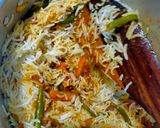 A picture of step 4 of Vegetable and pasta pulao.