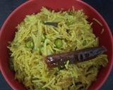 A picture of step 5 of Chatpata Matar Pulao.